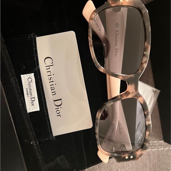 Brand New Dior Sunglasses - Picture 7 of 7